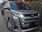 Toyota Noah Non Hybrid New shape 2022