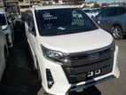 Toyota Noah Non Hybrid WXB Pearl 2021