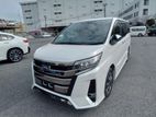 Toyota Noah Non Hybrid WXB Pearl 2021