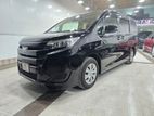 Toyota Noah Non Hybrid X 2019