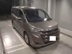 Toyota Noah NON HYBRID -X 2020