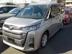 Toyota Noah Non Hybrid X Grey 2023