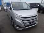 Toyota Noah NON HYBRID X PKG 2019