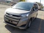 Toyota Noah NON HYBRID X PKG.. 2021