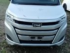 Toyota Noah NON HYBRID X PKG 2021