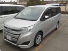 Toyota Noah Nonhybrid push 2 D.P 2020