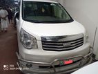 Toyota Noah pearl colour 2011