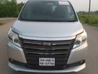 Toyota Noah Personal Ambulance 2014