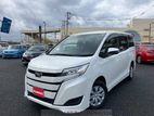 Toyota Noah push nonhybrid 2 D.p 2019