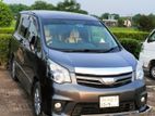 Toyota Noah push start 2011