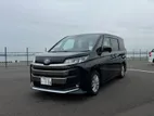 Toyota Noah S-G 2022