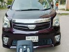 Toyota Noah S I PUSH 2012