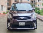 Toyota Noah S I PUSH WINE 2012