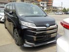 Toyota Noah S-Z Black 4.5/34k km 2022