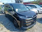 Toyota Noah S-Z HYBRID 2022