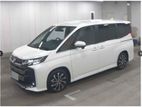 Toyota Noah S-Z HYBRID PEARL 2023