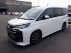 Toyota Noah S-Z PKG 4.0 PEARL 2022