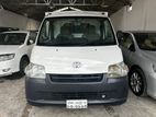 Toyota Noah s40 Cover Van 2012