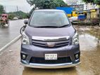 Toyota Noah SI 2 Door Power 2012