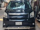 Toyota Noah Si 2007