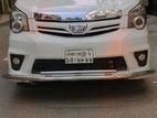 Toyota Noah SI 2010