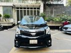 Toyota Noah Si 2011