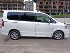 Toyota Noah SI 2012