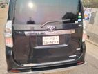 Toyota Noah SI 2012