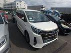 Toyota Noah SI 2018