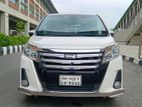 Toyota Noah Si 2Door Power 2016