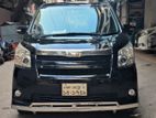 Toyota Noah SI Black Colour 2007