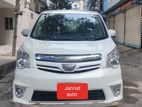 Toyota Noah SI Edition 2010