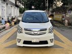 Toyota Noah SI Edition 2013