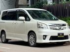 Toyota Noah SI- Full Loaded 2010