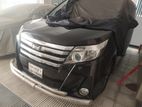 Toyota Noah SI original 2014