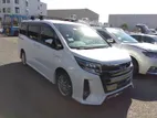 Toyota Noah SI Pearl 4/77000 km 2020