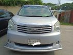 Toyota Noah si push start 2009