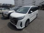 Toyota Noah SI WXB 2019