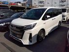 Toyota Noah SI WXB HYBRID 2019