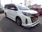Toyota Noah SI WXB HYBRID 2020