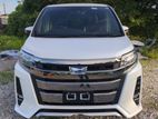 Toyota Noah SI WXB HYBRID PEARL 2020