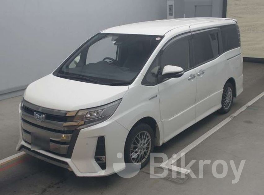 Toyota Noah Si Wxb Hybrid V For Sale In Rupatali Bikroy