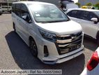 Toyota Noah SI-WXB NON HY CEL-TV 2020