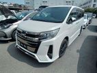 Toyota Noah Si WxB Non Hybrid 2020