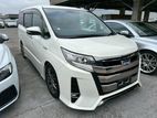 Toyota Noah SI WXB PREMIUM PKG 2019