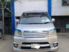 Toyota Noah silver 2002