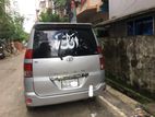 Toyota Noah silver 2003