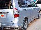 Toyota Noah silver 2011