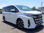 Toyota Noah SIWXB Pearl 3.5/139k 2020