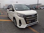 Toyota Noah SIWXB Pearl 4/117k 2020